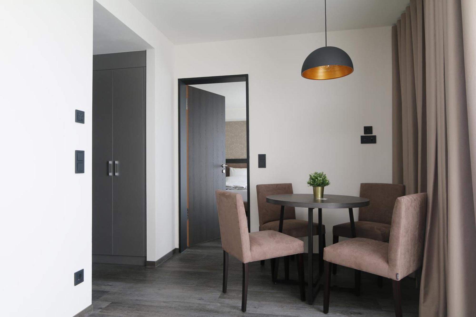 Aparthotel In2 The Boardinghouse 2*